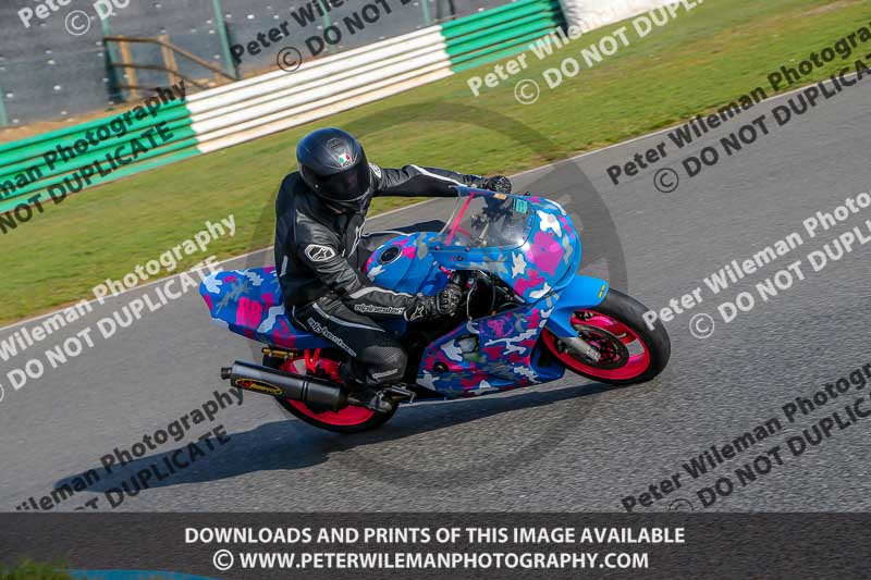 PJM Wedding Photography;enduro digital images;event digital images;eventdigitalimages;mallory park;mallory park photographs;mallory park trackday;mallory park trackday photographs;no limits trackdays;peter wileman photography;racing digital images;trackday digital images;trackday photos